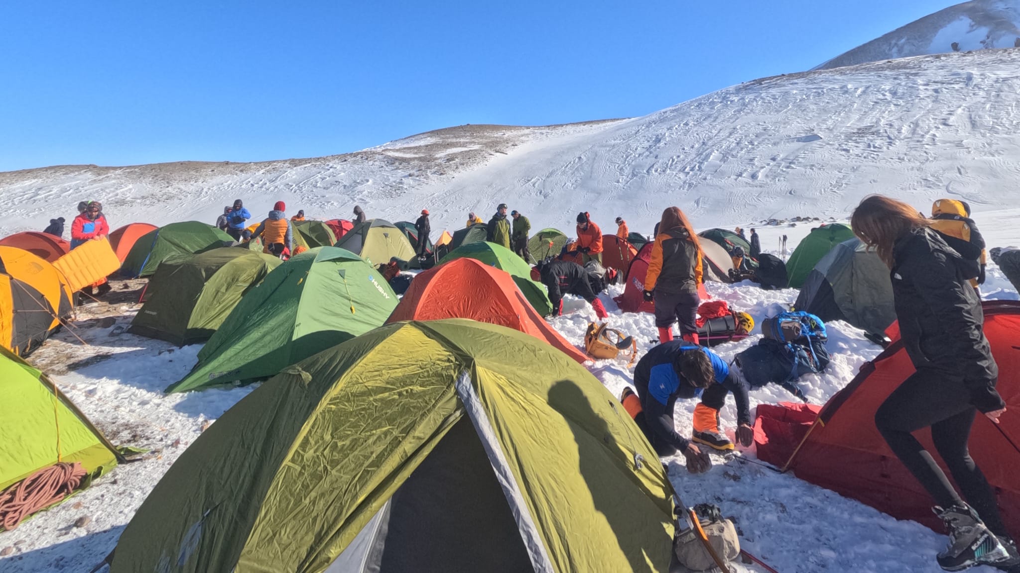 Zirve sporcularının 3917 metrelik Erciyes tırmanışı hikayesi