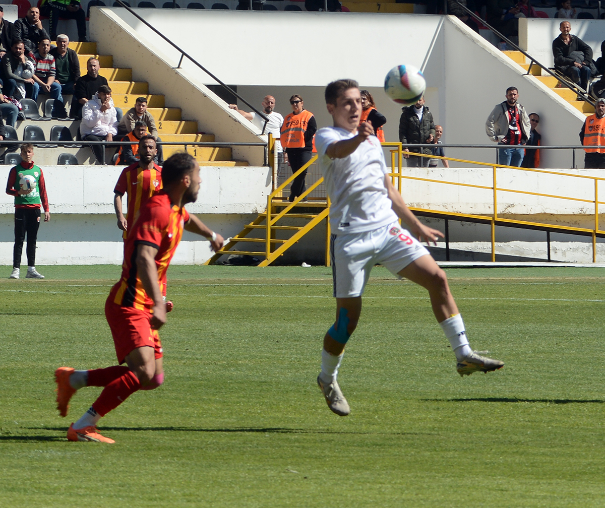 Turgutlu evinde intihar etti: 0-2