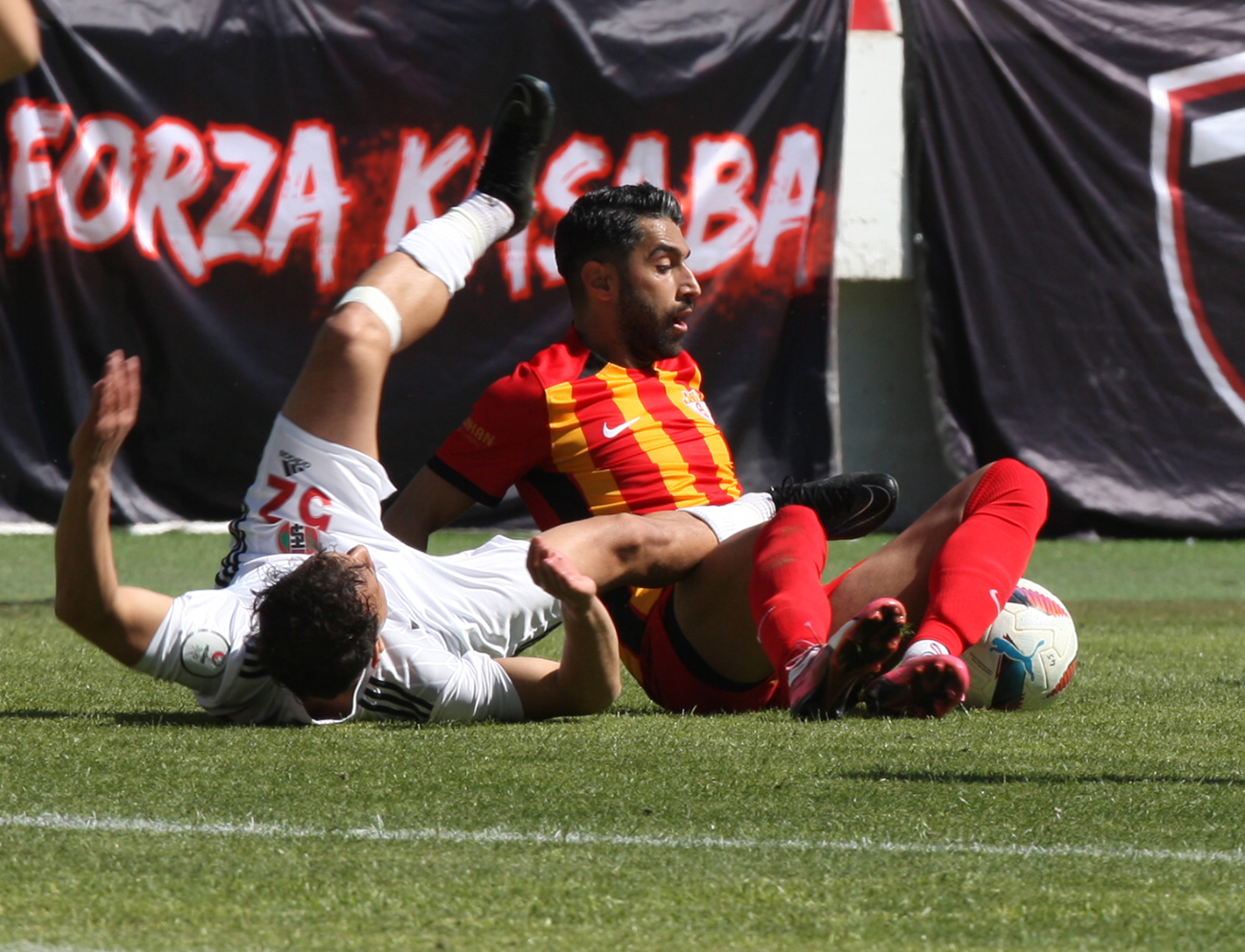 Turgutlu evinde intihar etti: 0-2