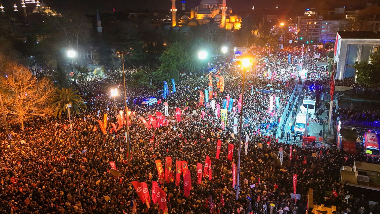 Saraçhane'de son miting