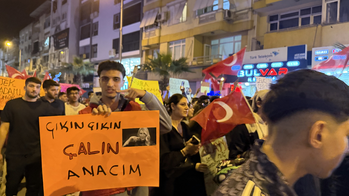 Turgutlu’da ‘Büyük Demokrasi Yürüyüşü’ Gerçekleştirildi