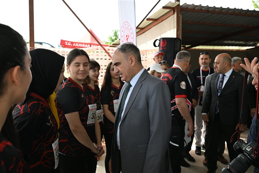Türkiye Oryantiring Şampiyonası Manisa’da Başladı