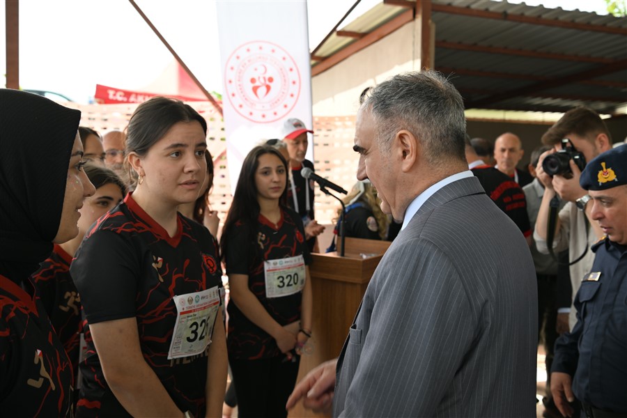 Türkiye Oryantiring Şampiyonası Manisa’da Başladı