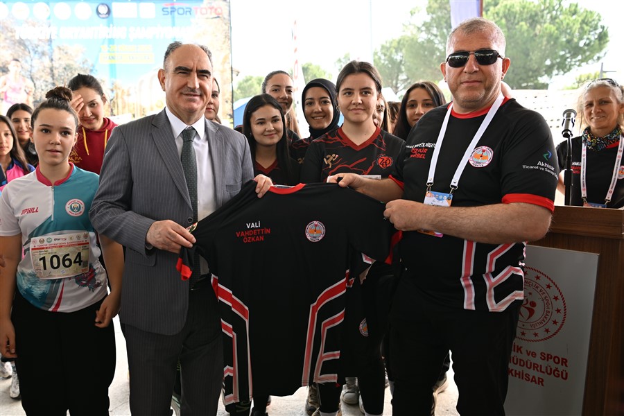 Türkiye Oryantiring Şampiyonası Manisa’da Başladı