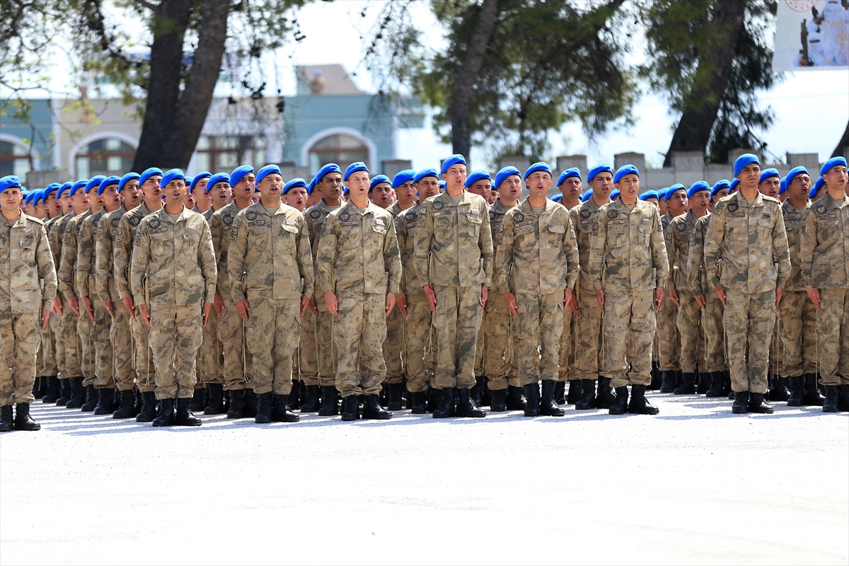 Manisa'da bin 761 komando mezun oldu