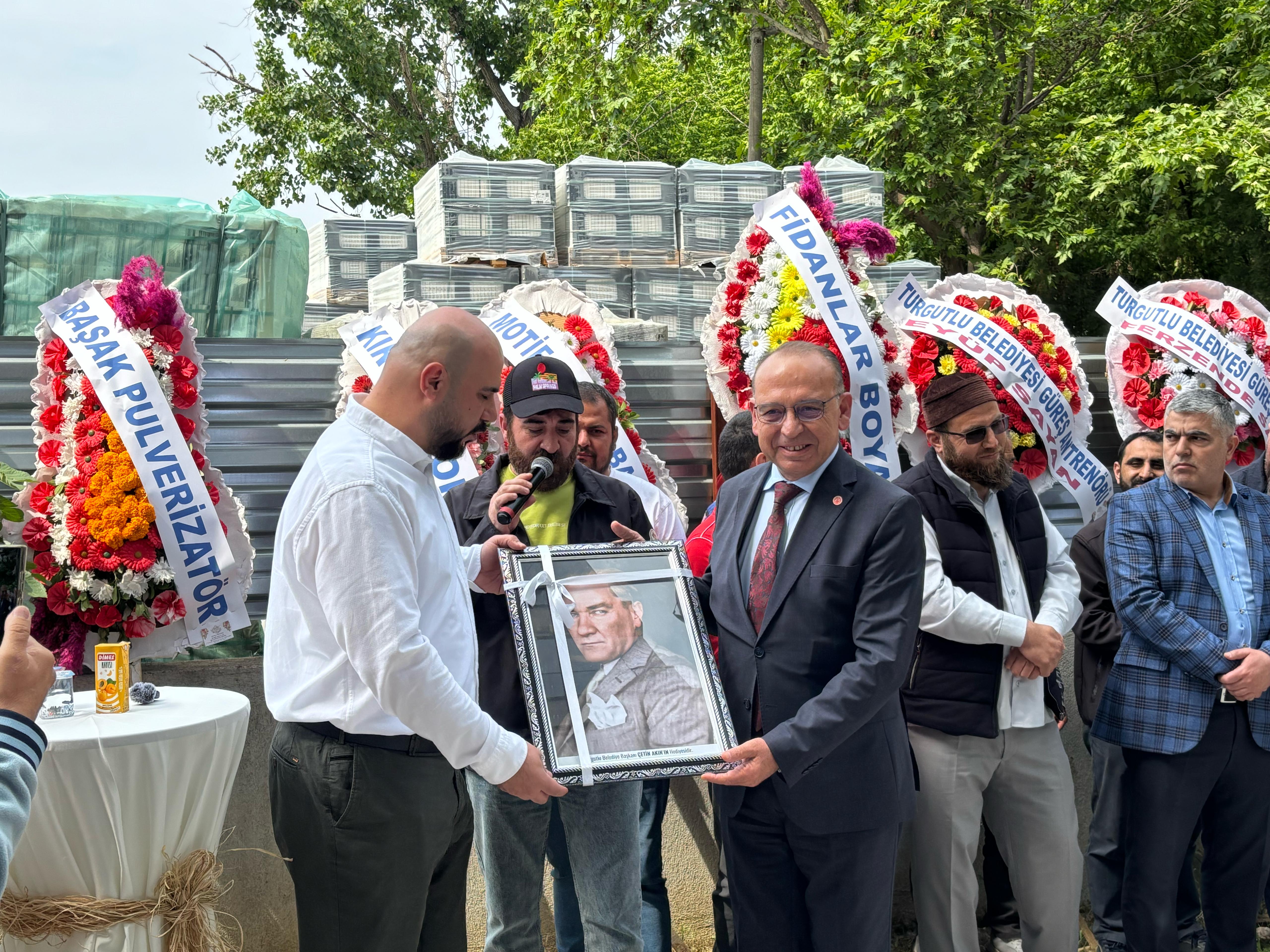 Turgutlu Güreş Akademi Spor Kulübü açıldı