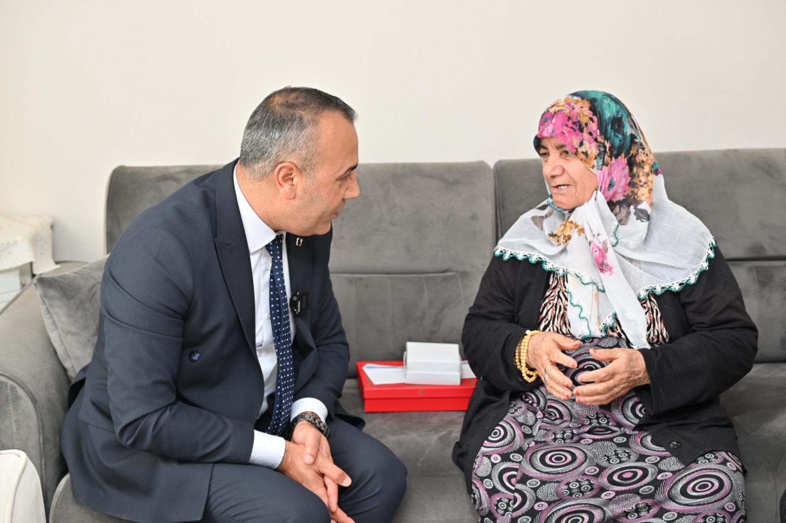 Büyükşehir’den şehit annelerine Anneler Günü ziyareti