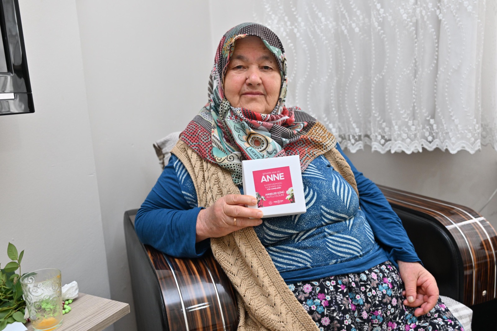 Büyükşehir’den şehit annelerine Anneler Günü ziyareti