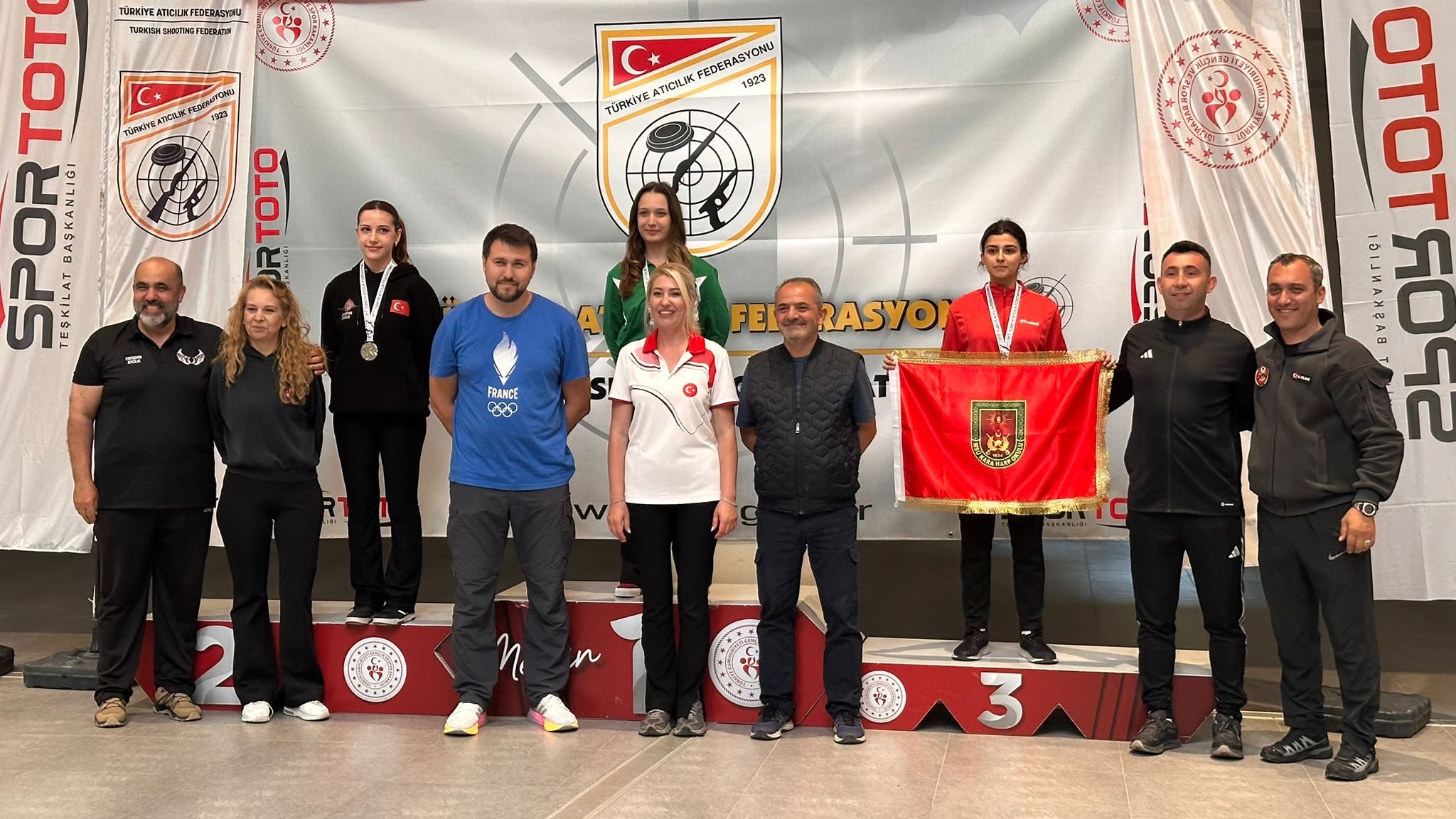 Manisalı atıcılardan Türkiye Şampiyonasında bir rekor daha
