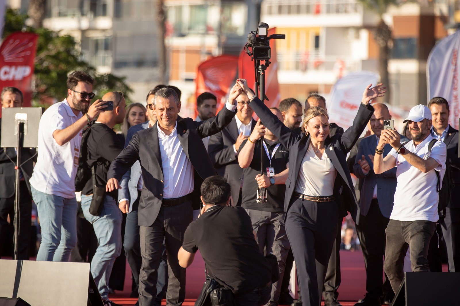 CHP'den İzmir'de dev miting