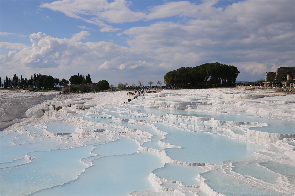 Manisalılar için 3 saatlik kaçış rotası: Pamukkale