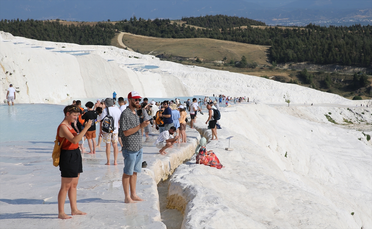 Manisalılar için 3 saatlik kaçış rotası: Pamukkale
