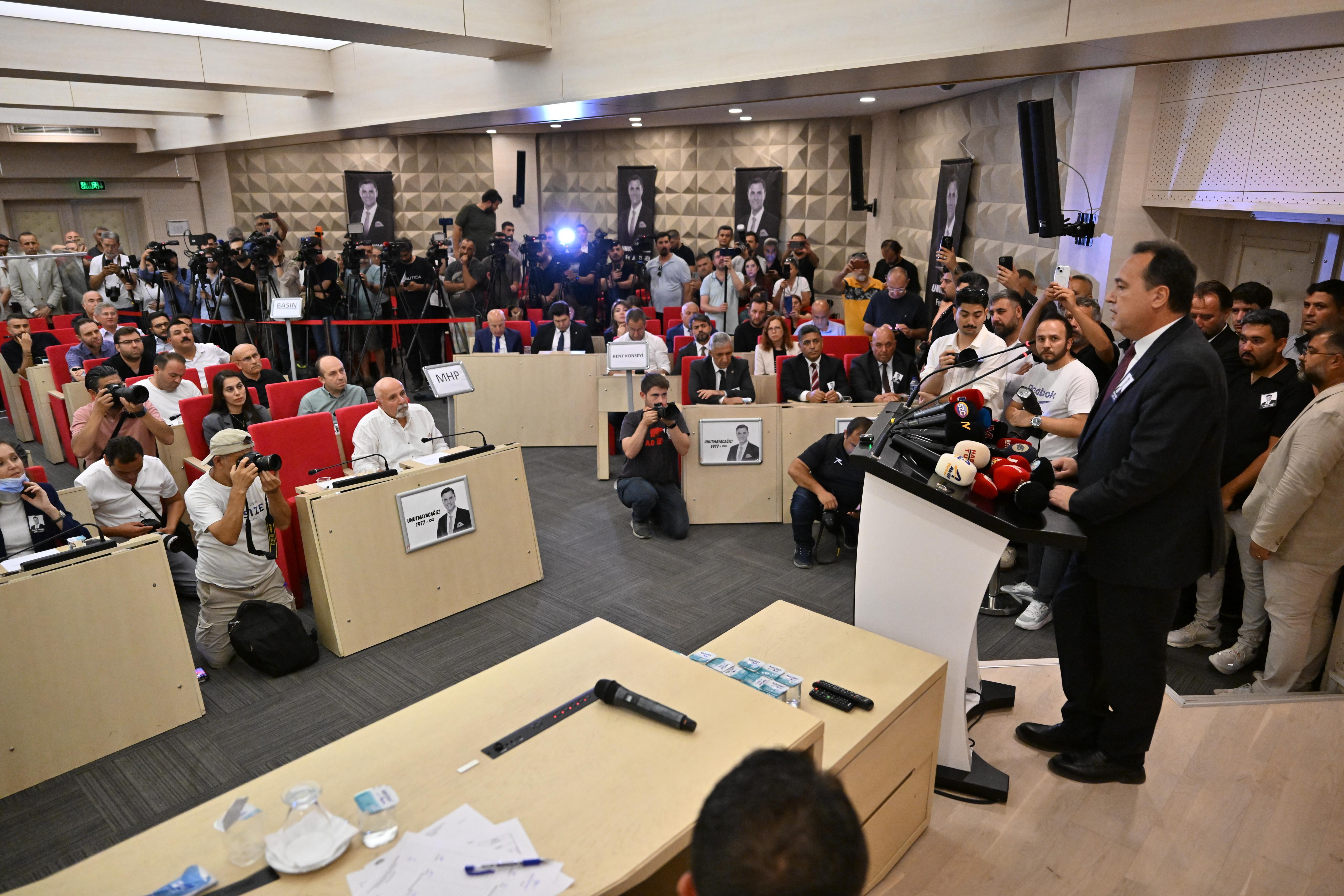 Manisa'da Besim Dutlulu dönemi başladı
