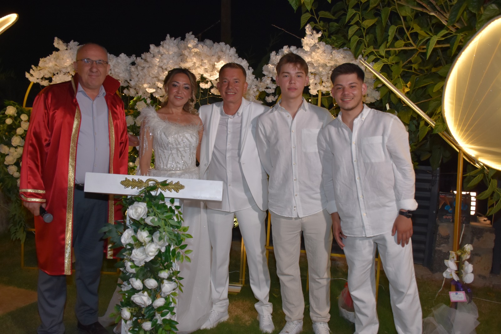 25. evlilik yıl dönümlerini böyle kutladılar