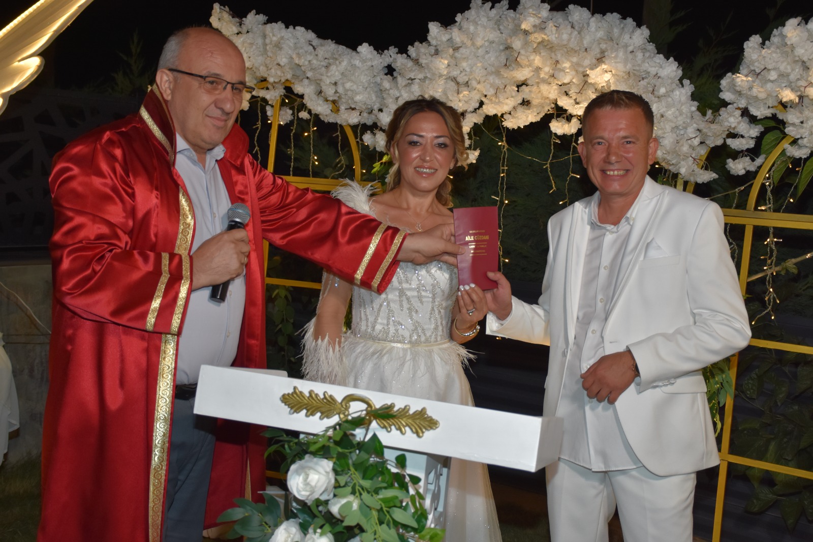 25. evlilik yıl dönümlerini böyle kutladılar