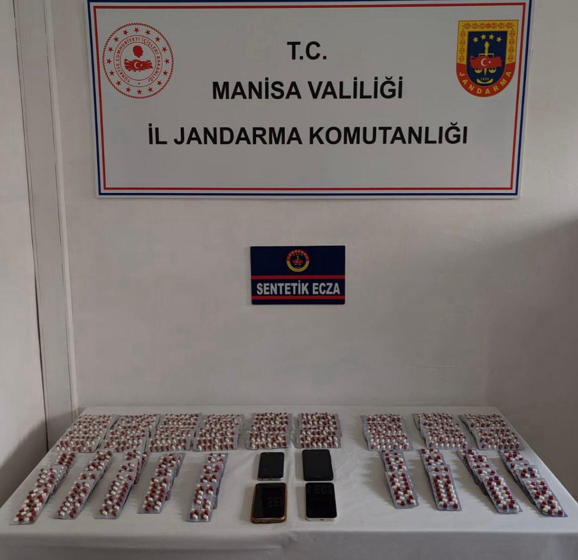 Manisa'da uyuşturucu operasyonu: 5 kişi tutuklandı