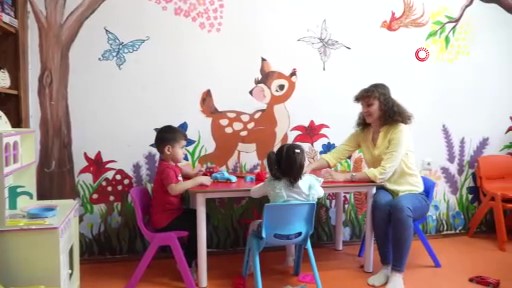 559 Merkezde 60 Bin Kadına Destek: ADEM’lerle Güçlü Kadın, Güçlü Aile Vizyonu