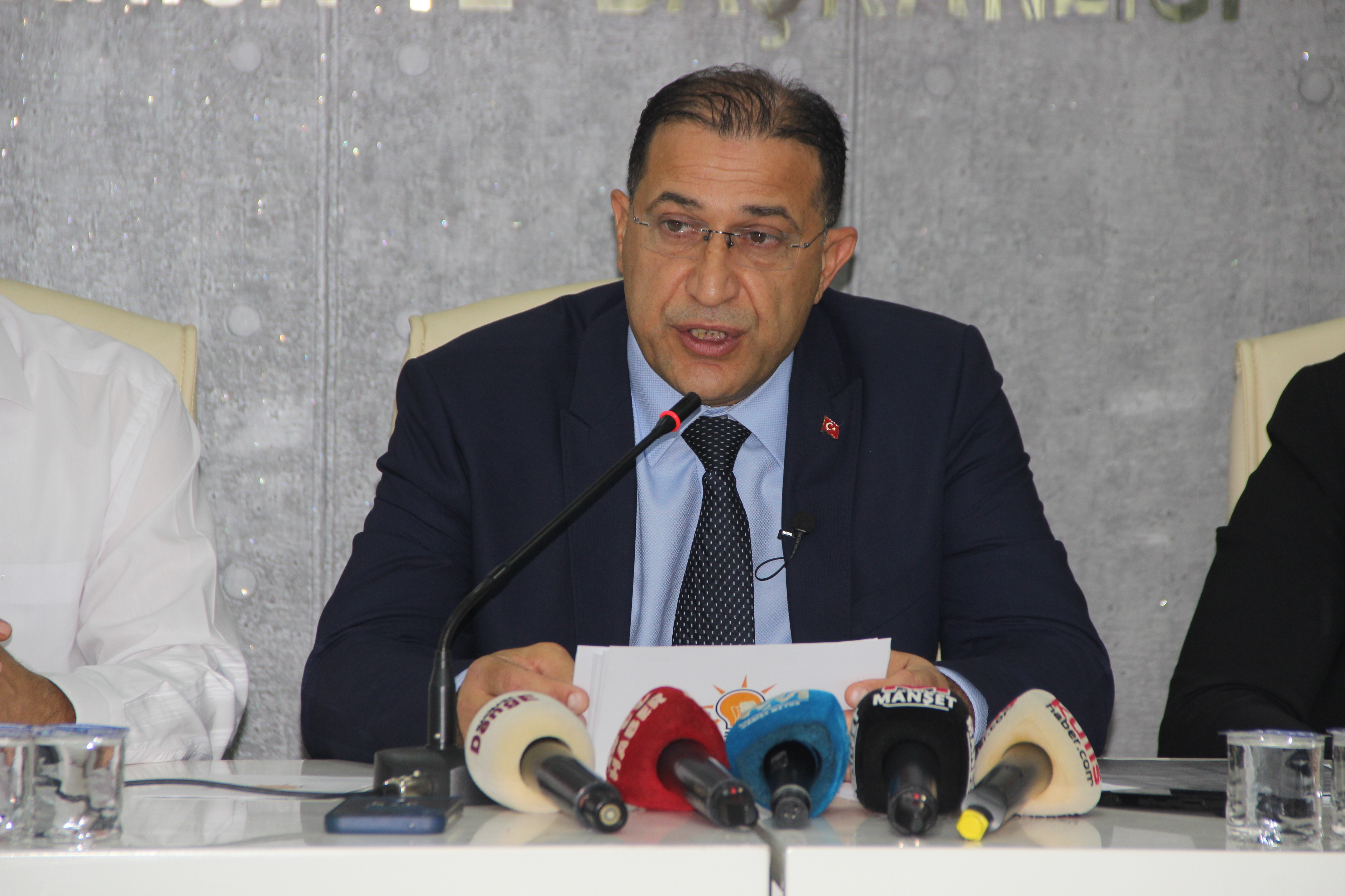 AK Parti İl Başkanı Turgut’tan CHP’li belediyelere: “Hodri meydan”