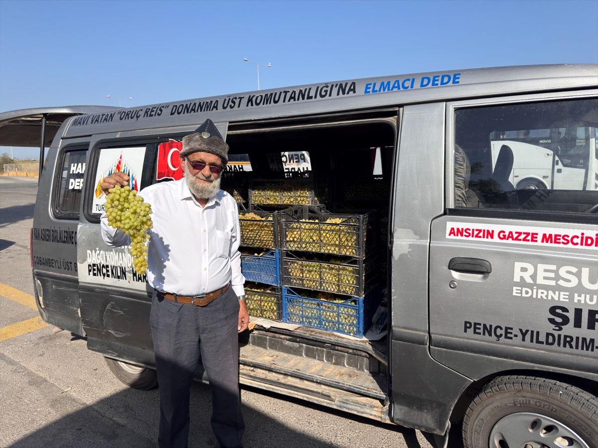 Askerlerin gönlünde taht kuran Elmacı Dede, İzmir’e üzüm getirdi