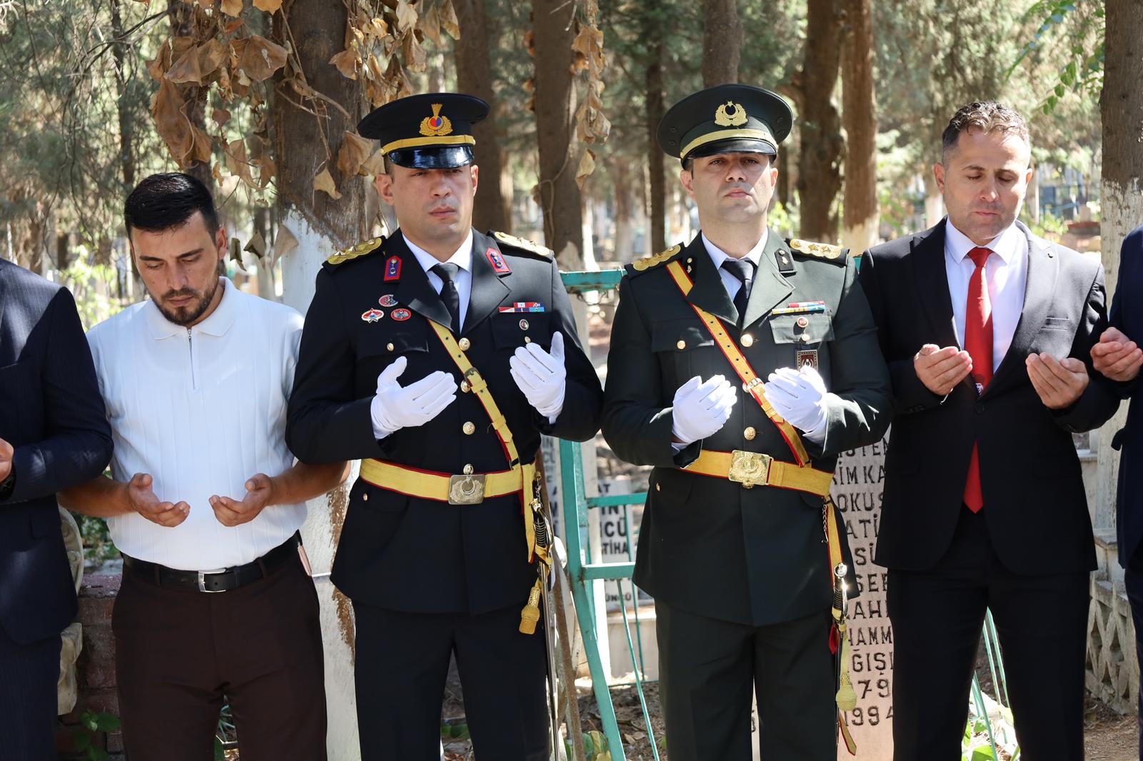 30 Ağustos Zafer Bayramı'nda Turgutlu Şehitleri Anıldı