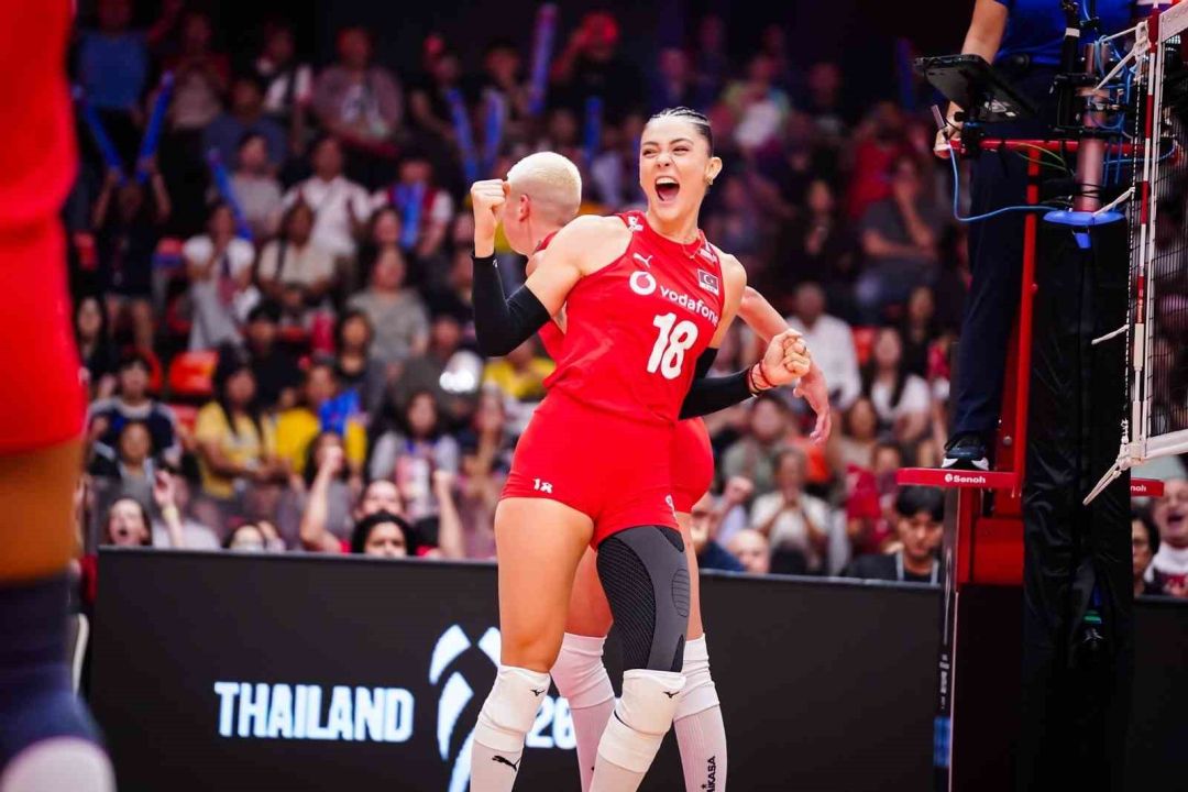 A Milli Kadın Voleybol Takımı, Dünya Şampiyonası’nda tarihinde ilk kez yarı finalde