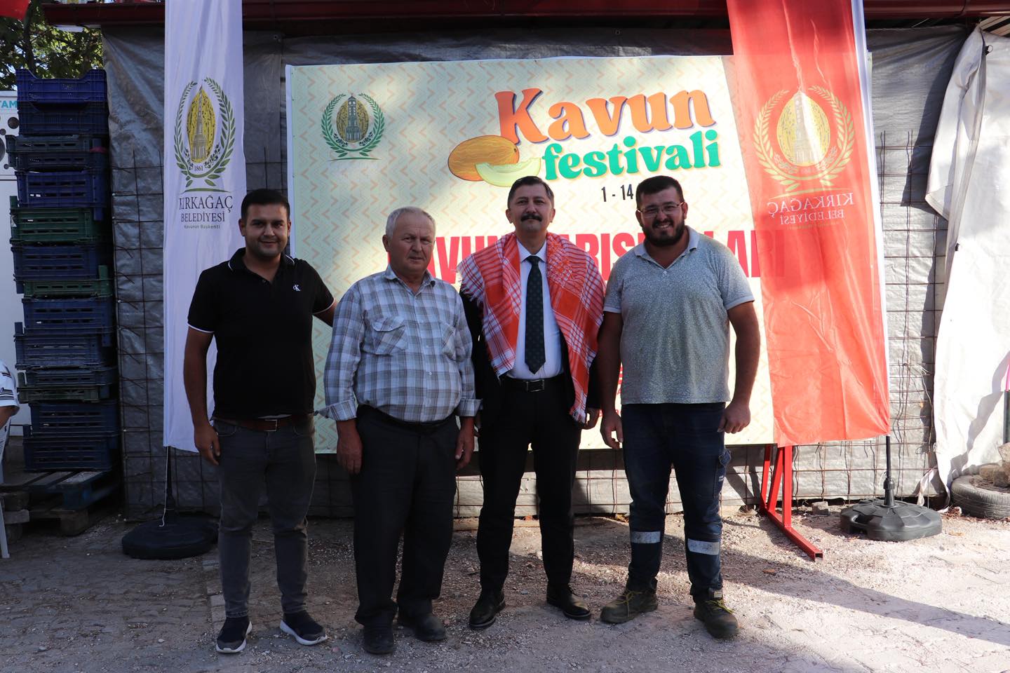 Manisa'da En Güzel Kavun Yarışması renkli görüntülere sahne oldu