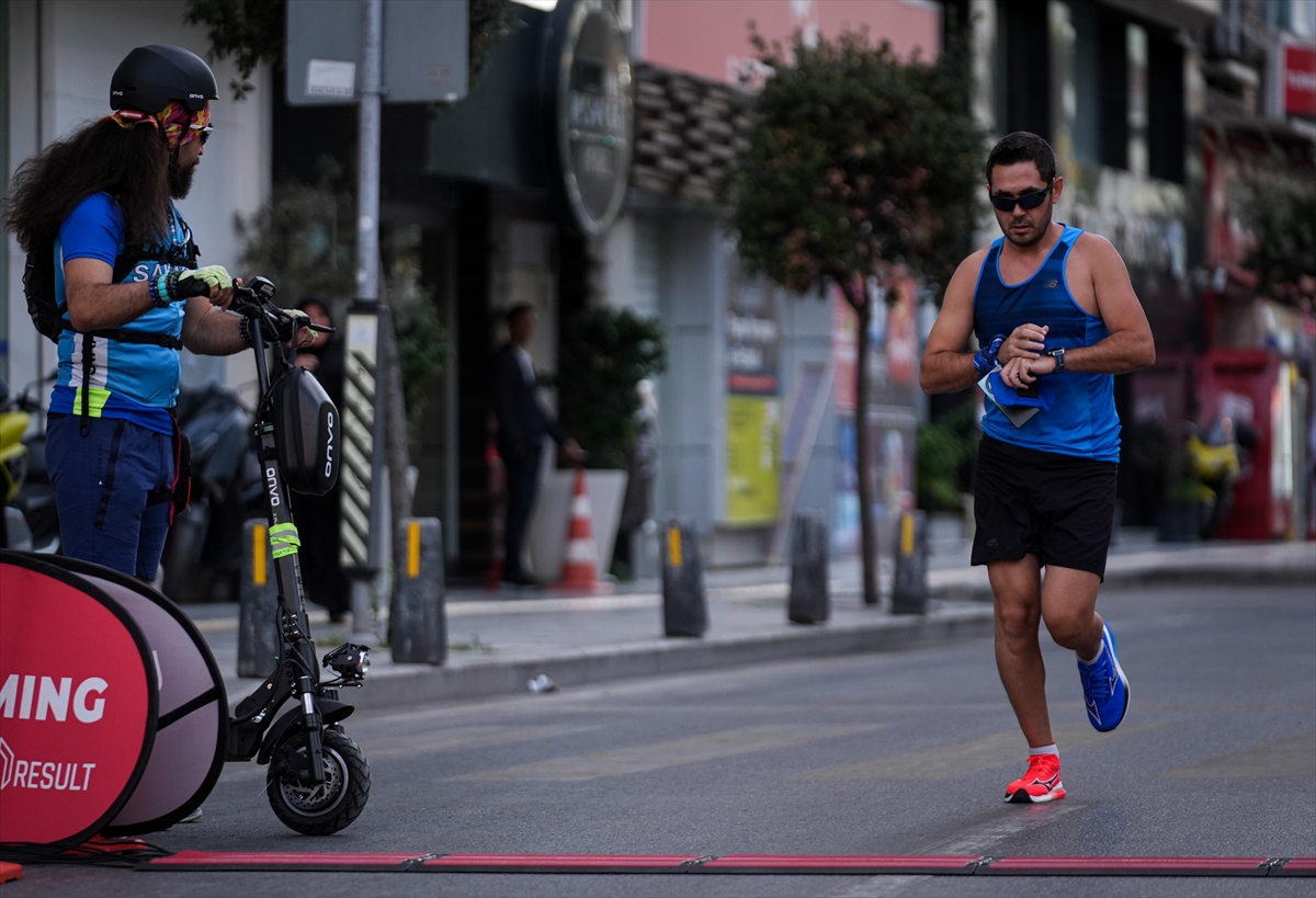 13. Uluslararası 9 Eylül İzmir Yarı Maratonu yapıldı