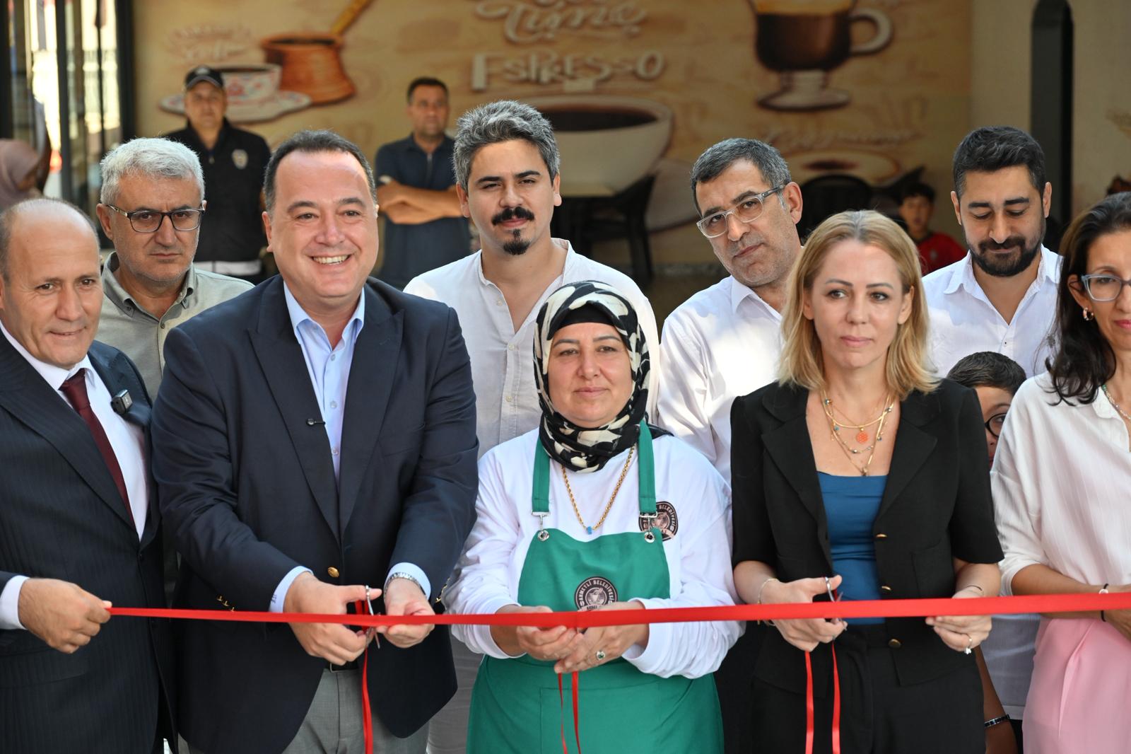Ferdi Zeyrek Adı Bu Parkta Yaşatılacak