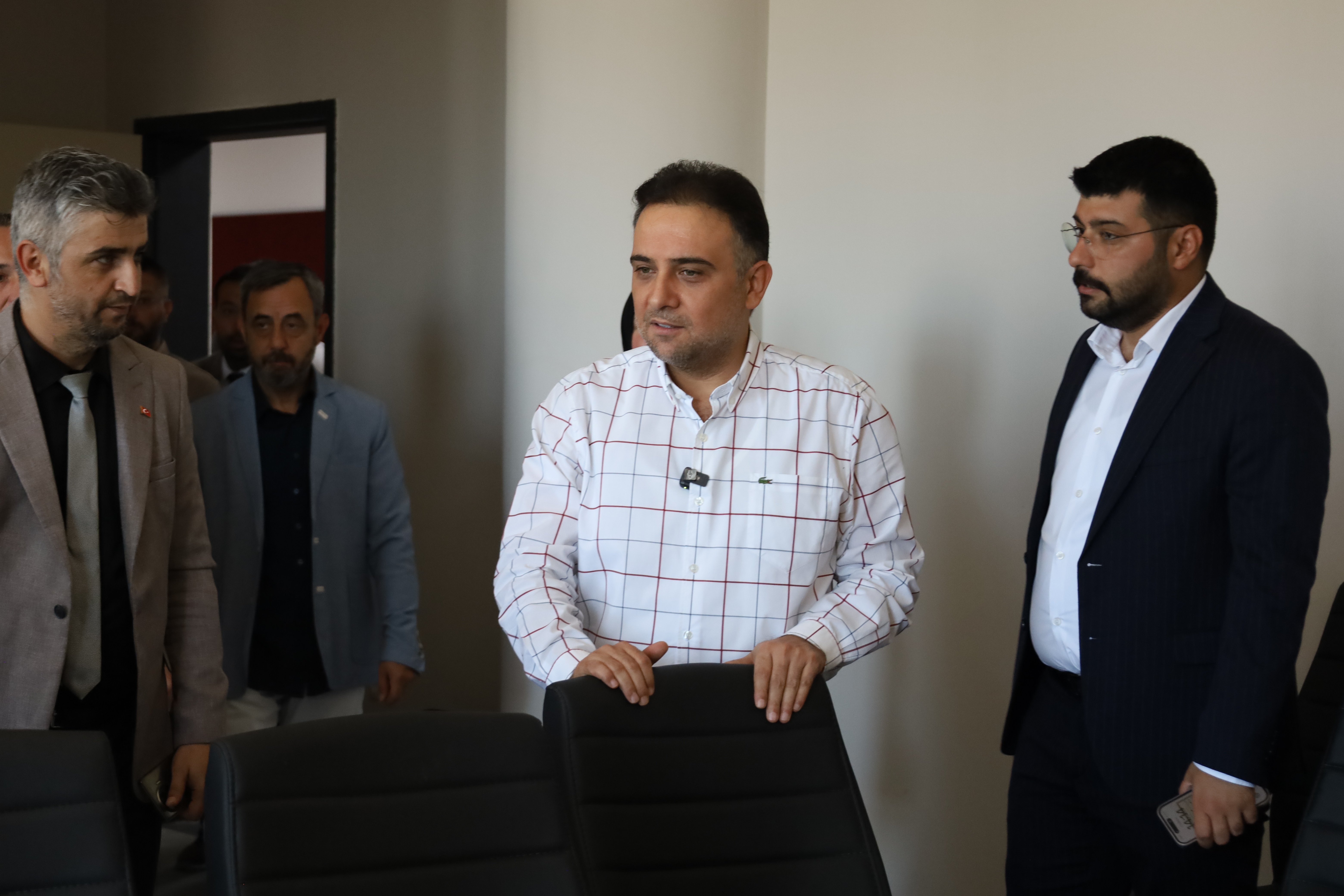 Ak Parti Manisa Milletvekili Baybatur:  “Turgutlu'ya 2 Yeni Okul Kazandıracağız”
