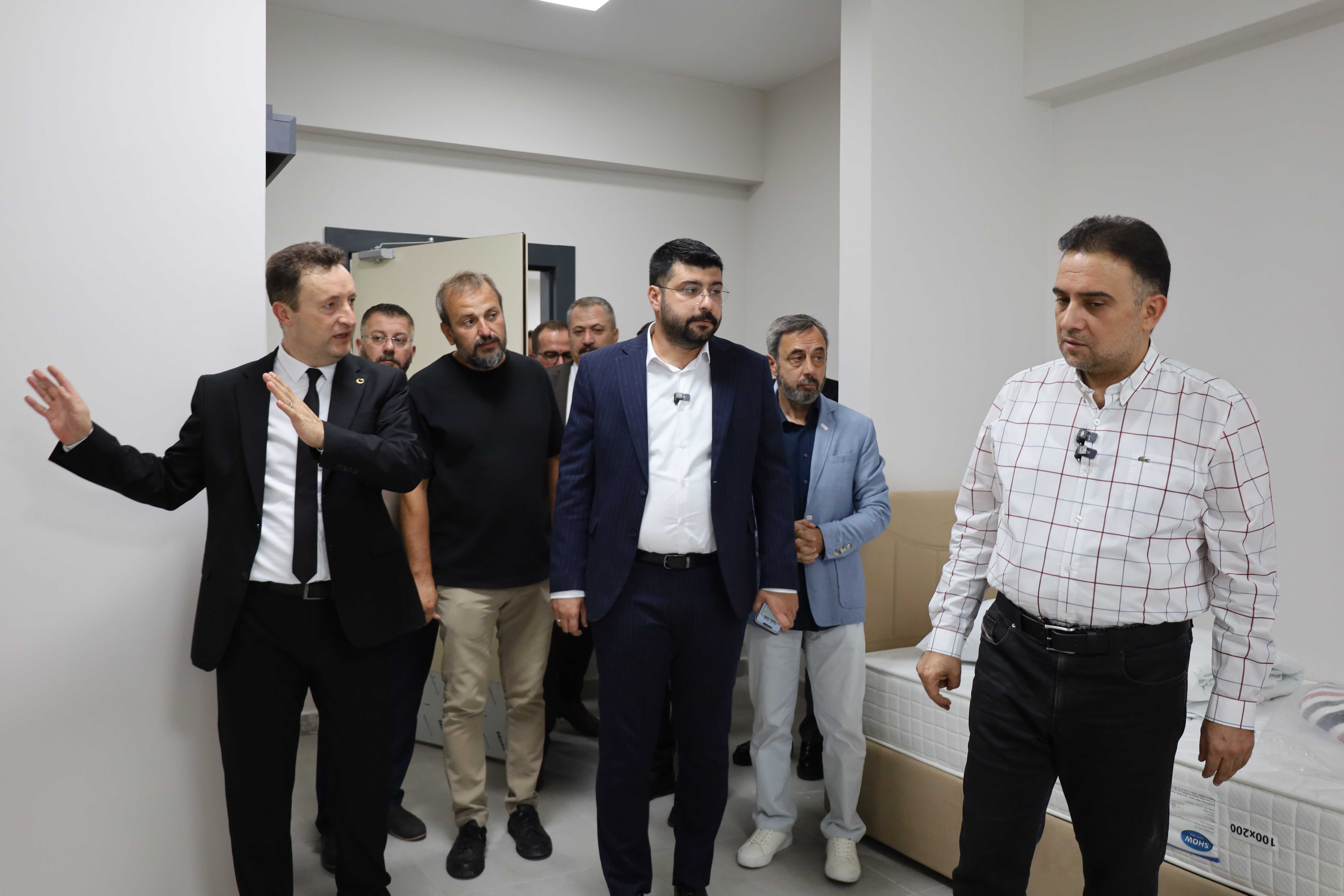 Ak Parti Manisa Milletvekili Baybatur:  “Turgutlu'ya 2 Yeni Okul Kazandıracağız”