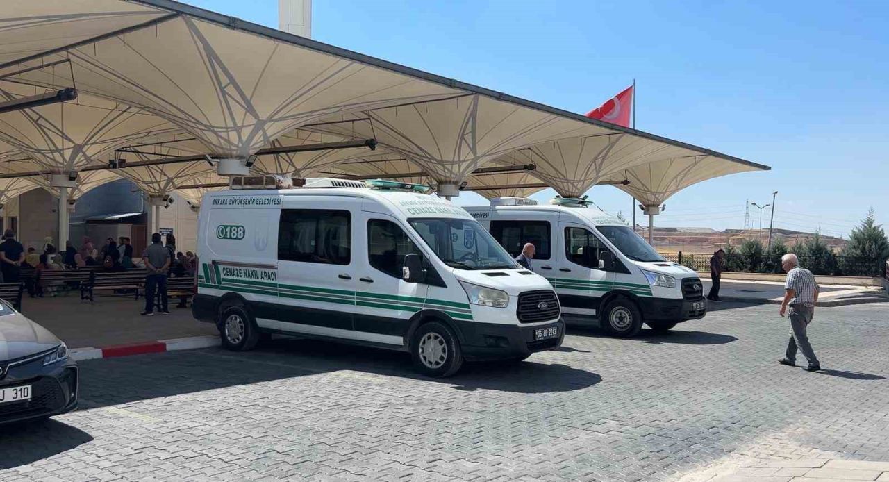 Kocası tarafından öldürülmüştü.. Talihsiz kadın toprağa verildi