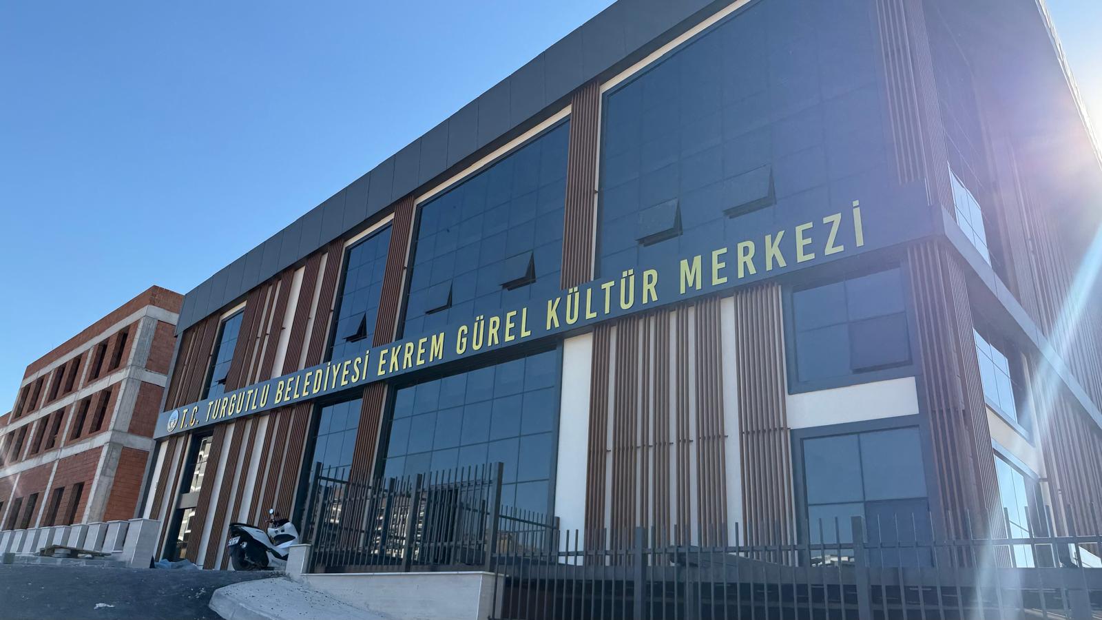 Turgutlu Belediyesi Ekrem Gürel Kültür Merkezi Açılışa Hazırlanıyor