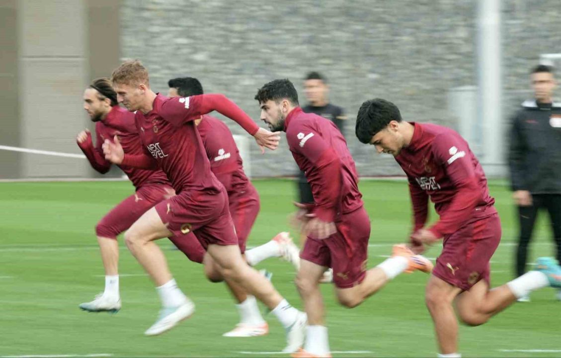 Galatasaray, Başakşehir maçı hazırlıklarını sürdürdü
