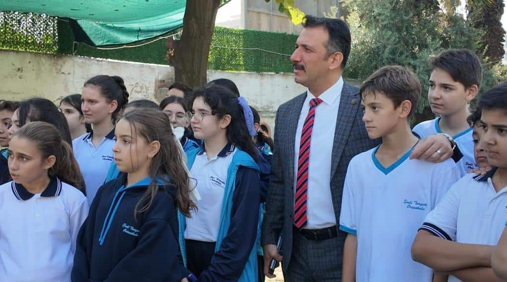 Turgutlu’da “Atölyede 1 Gün” Projesiyle Öğrenciler Geleceğin Mesleklerini Keşfetti