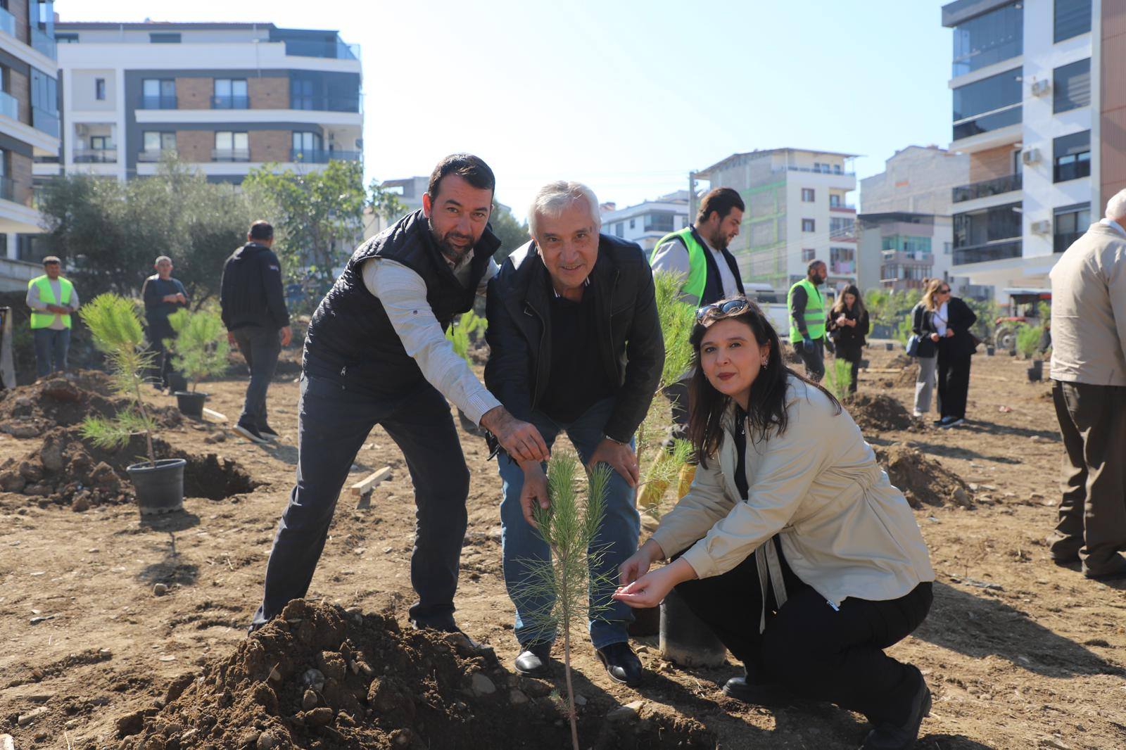 Turgutlu’ya Mimarlar Odası’ndan Hatıra Korusu