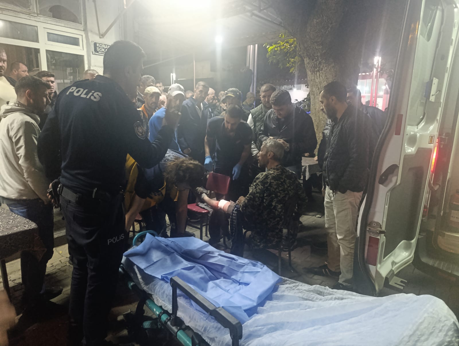 Turgutlu’da kanlı gece: Tartıştığı kişiyi silahla yaraladı