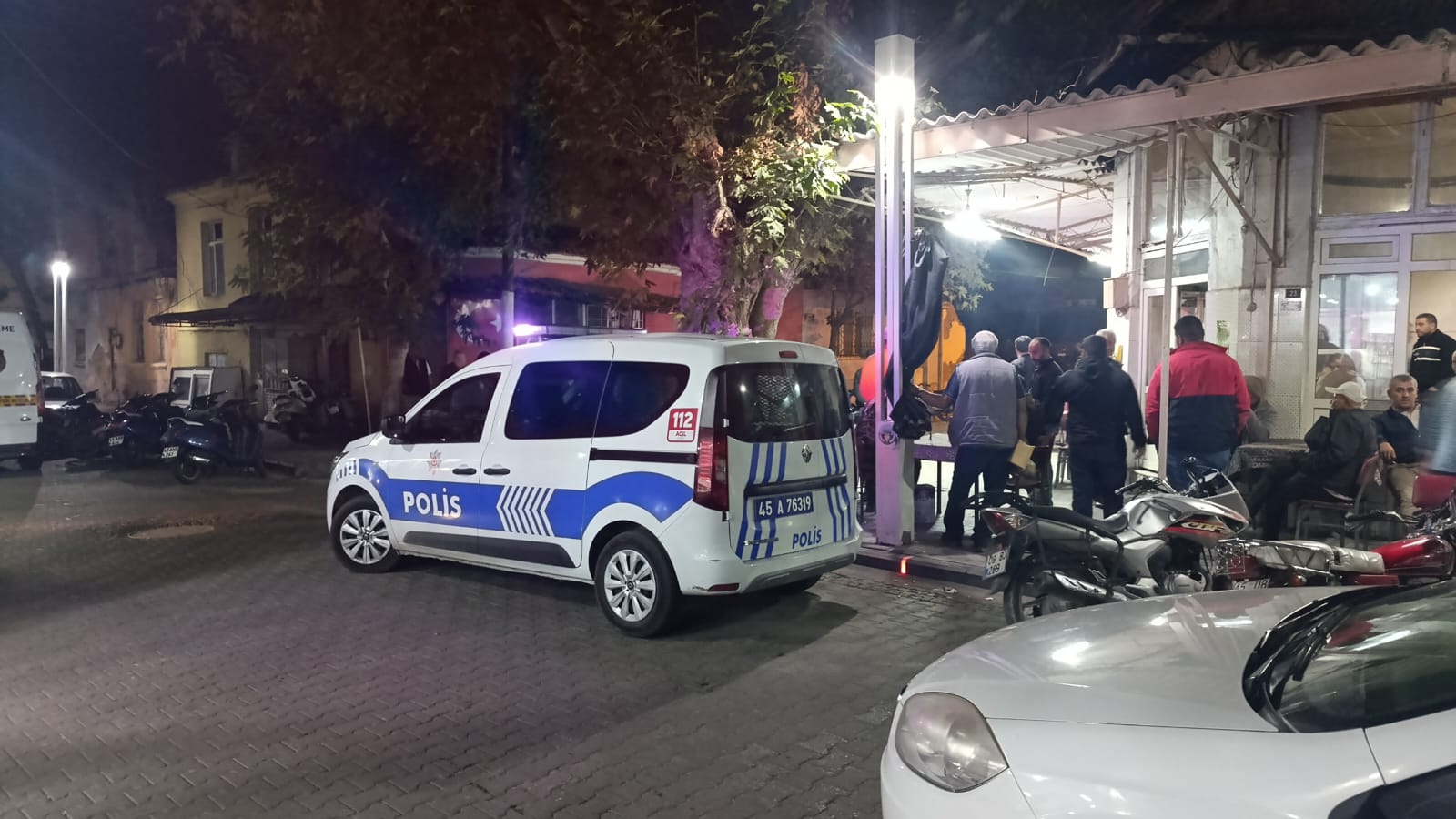 Turgutlu’da kanlı gece: Tartıştığı kişiyi silahla yaraladı