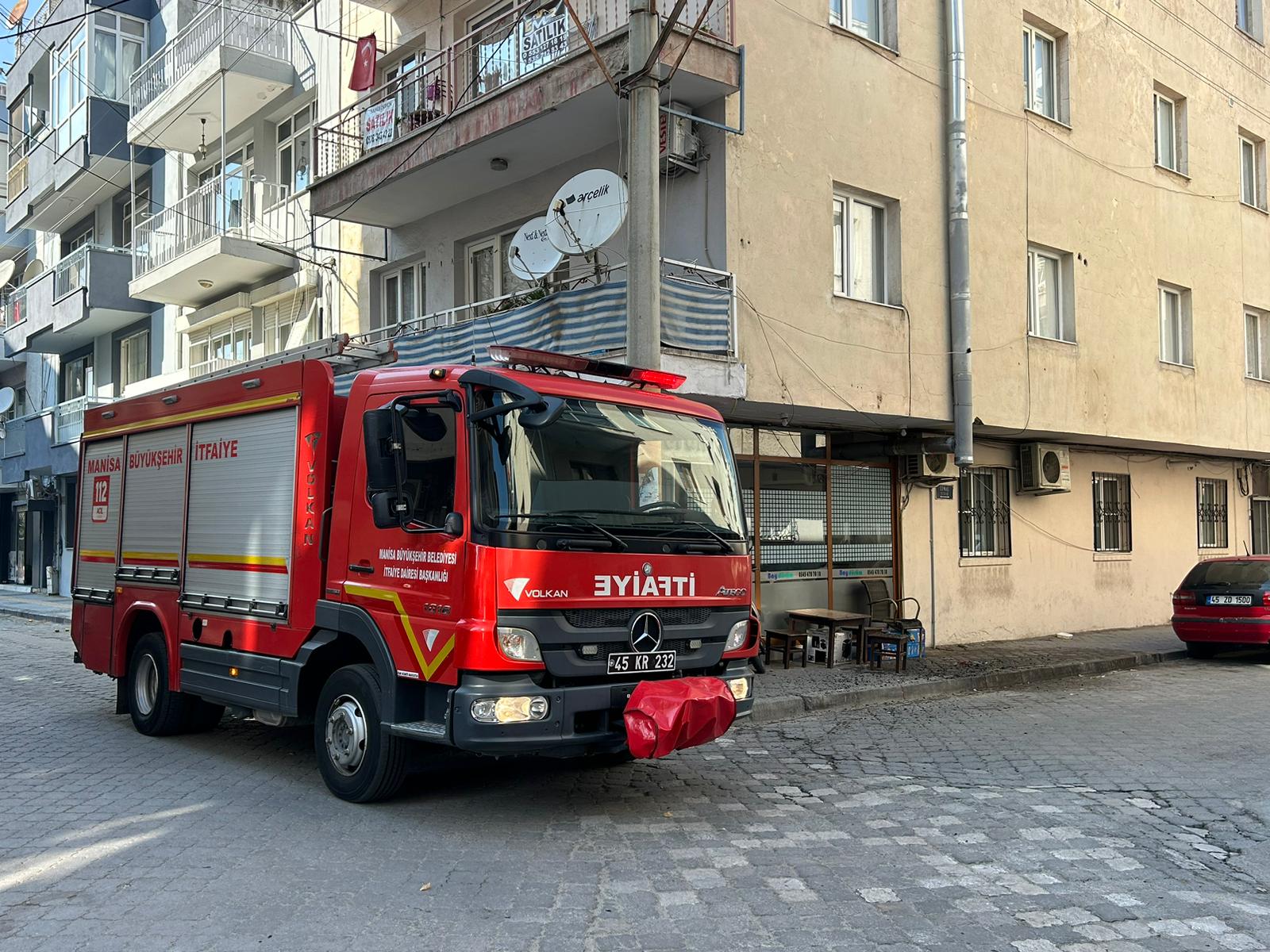 Turgutlu’da iş yerinde korkutan baca yangını