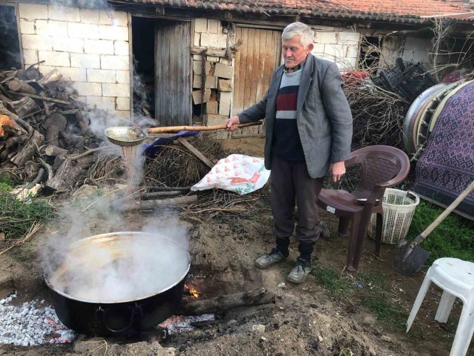 İlçede pekmez sezonu açıldı