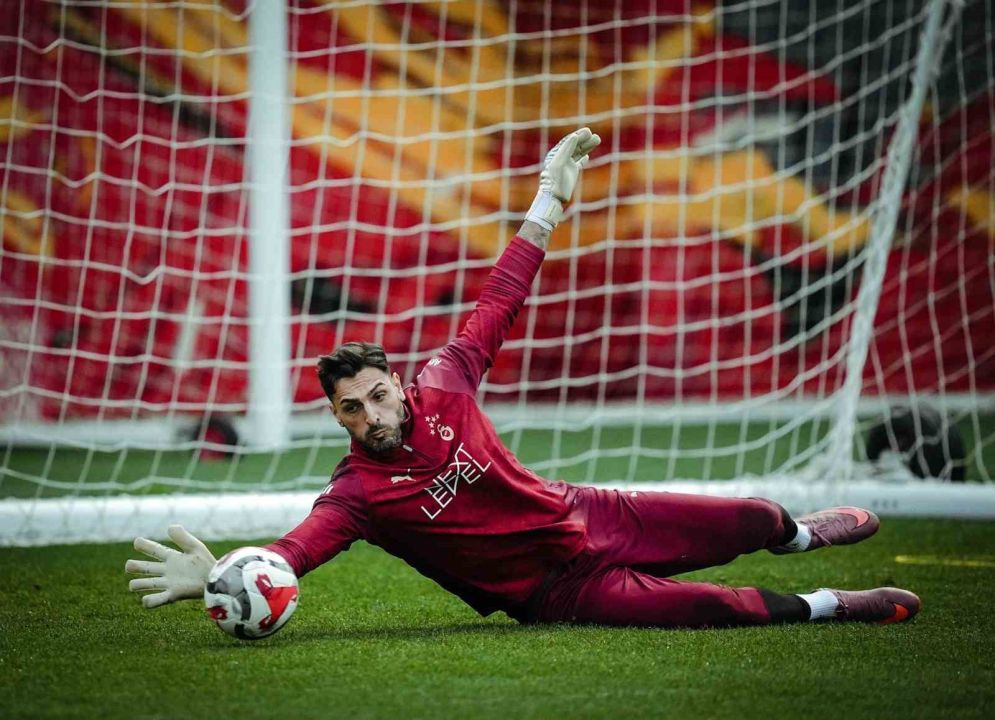 Galatasaray, Gençlerbirliği maçı hazırlıklarını tamamladı (Antrenmandan görüntüler)