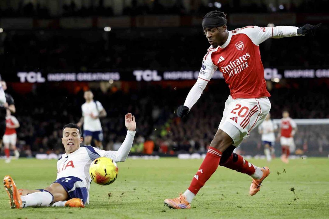 Arsenal derbide Tottenham’ı 4-1 ile geçti