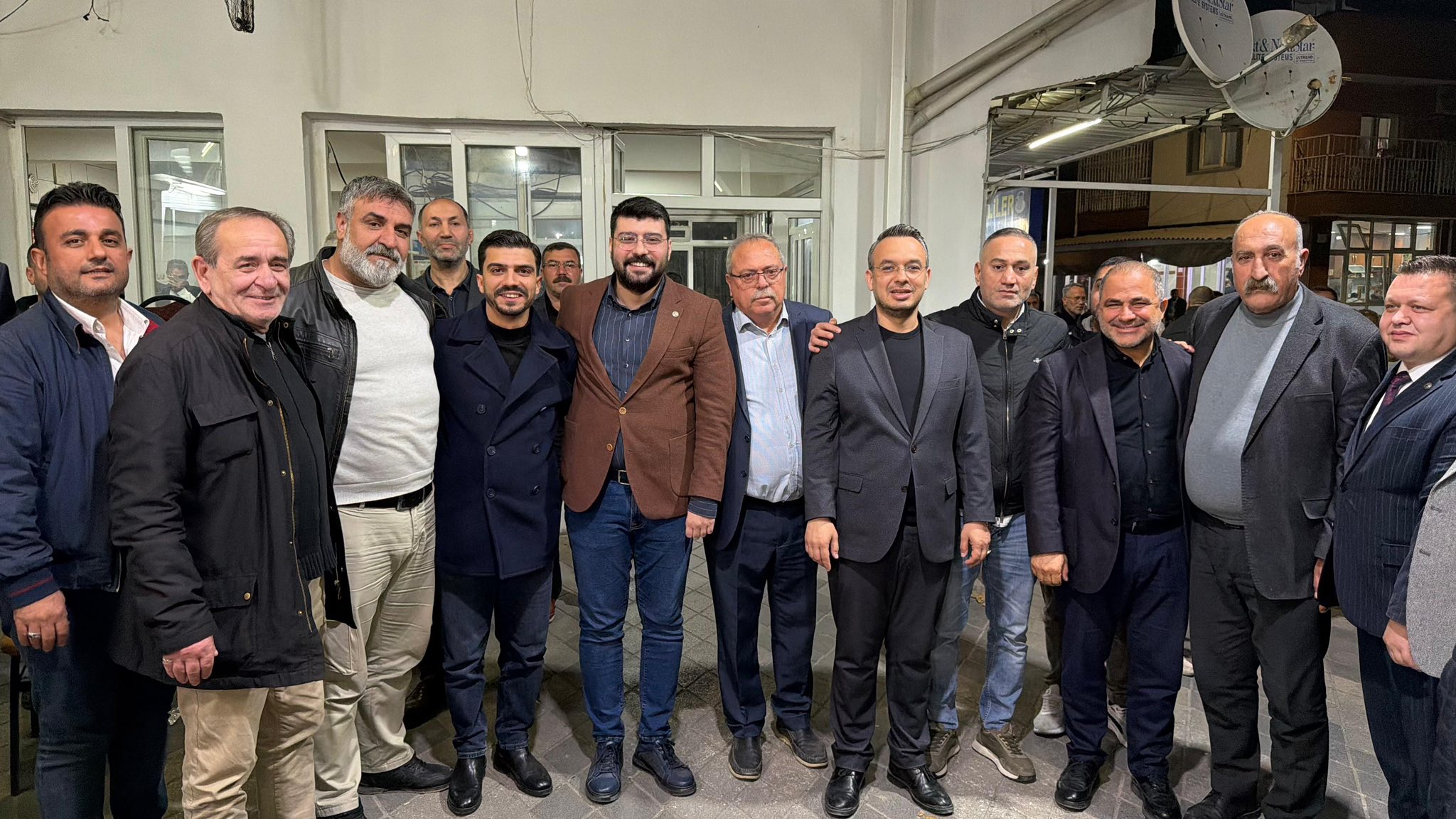 Cumhur İttifakı yöneticilerinden İstasyonaltı Mahallesine ziyaret