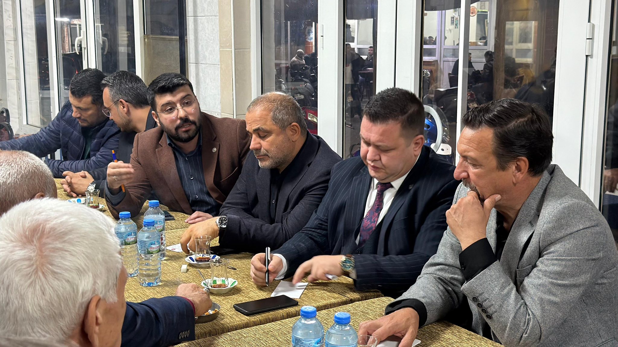 Cumhur İttifakı yöneticilerinden İstasyonaltı Mahallesine ziyaret