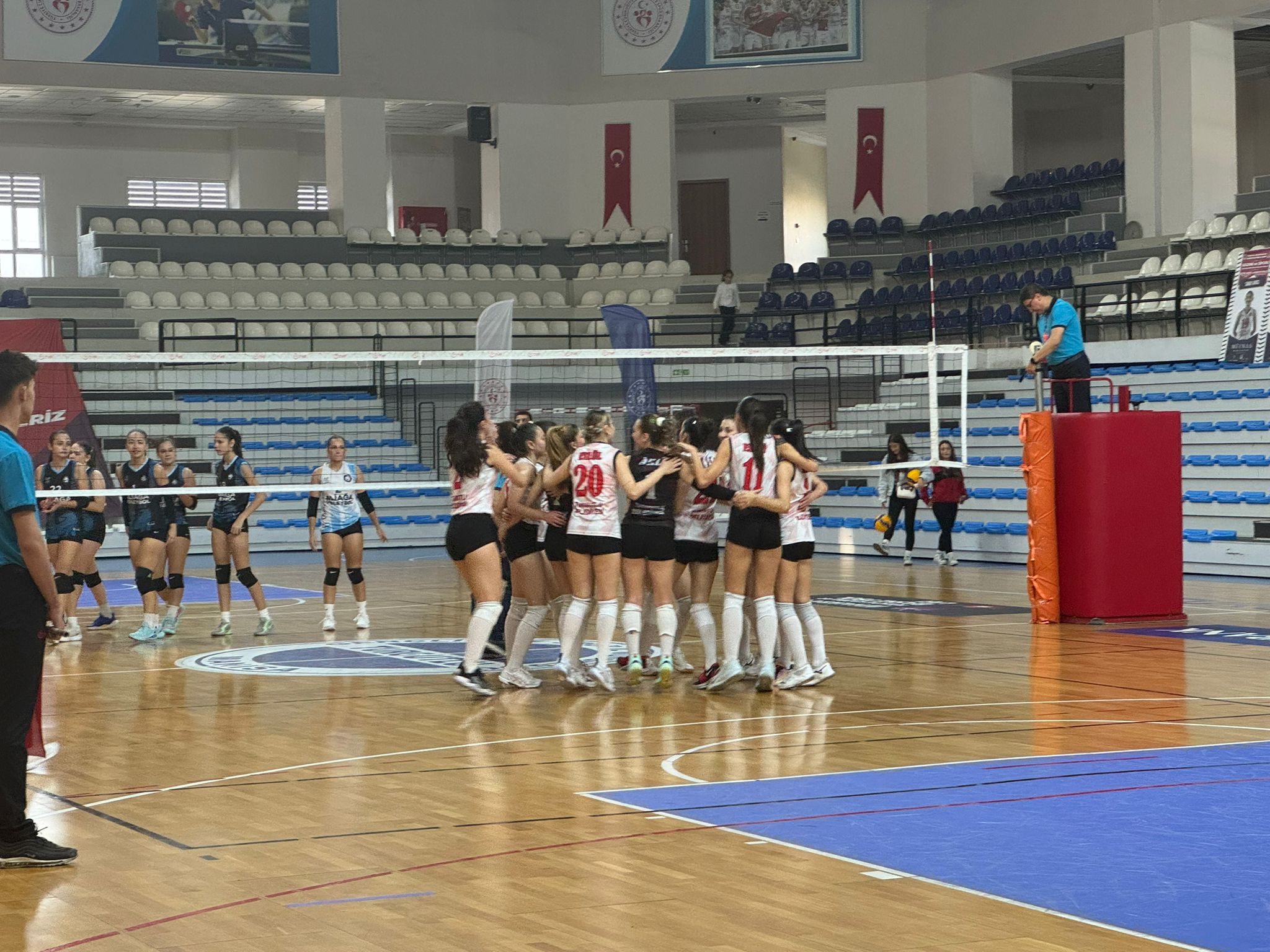 Turgutlu Belediyesi Kadın Voleybol Takımından 7. Galibiyet!