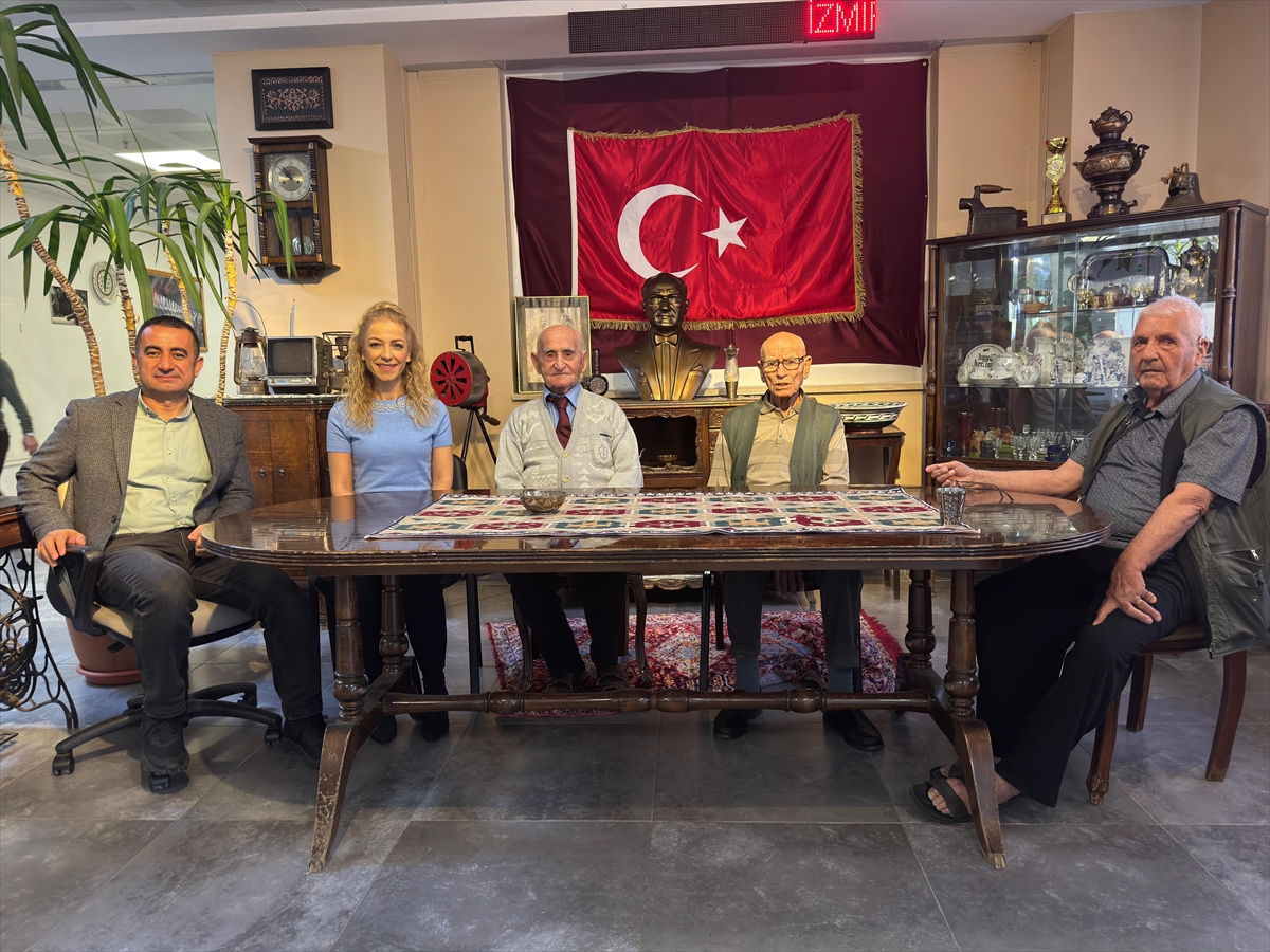 Turgutlulu asırlık çınar, "en hüzünlü kasım sabahını" unutamıyor