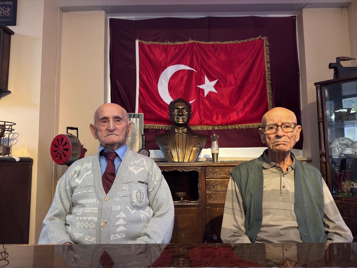 Turgutlulu asırlık çınar, "en hüzünlü kasım sabahını" unutamıyor