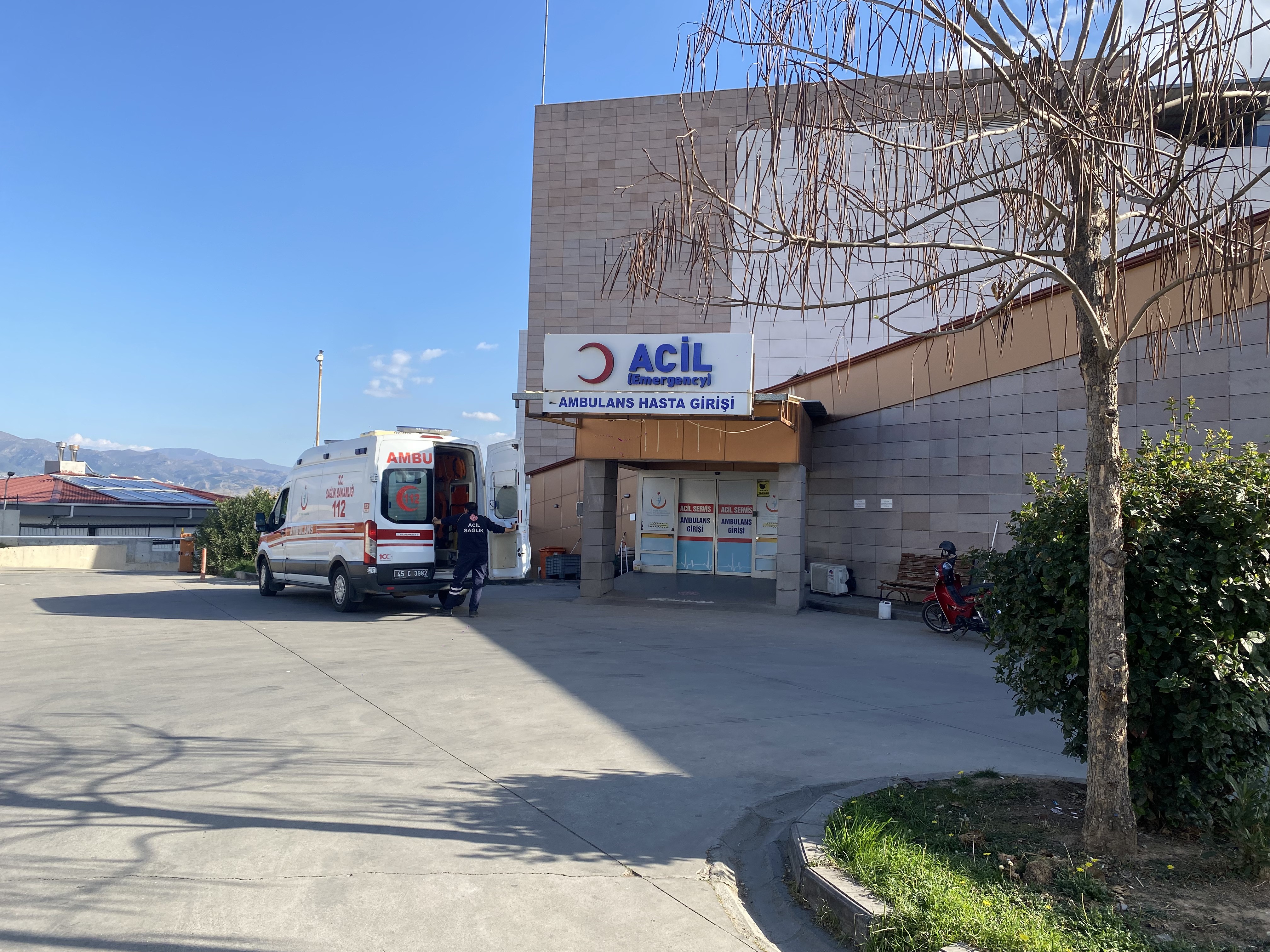 Süt tankeri üzüm bağına uçtu