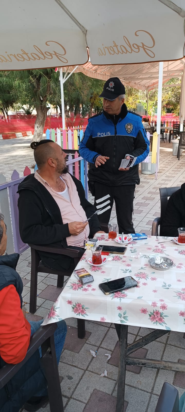 Turgutlu İlçe Emniyetten Karpuz Kaldıran Parkı'nda Dolandırıcılık Uyarısı