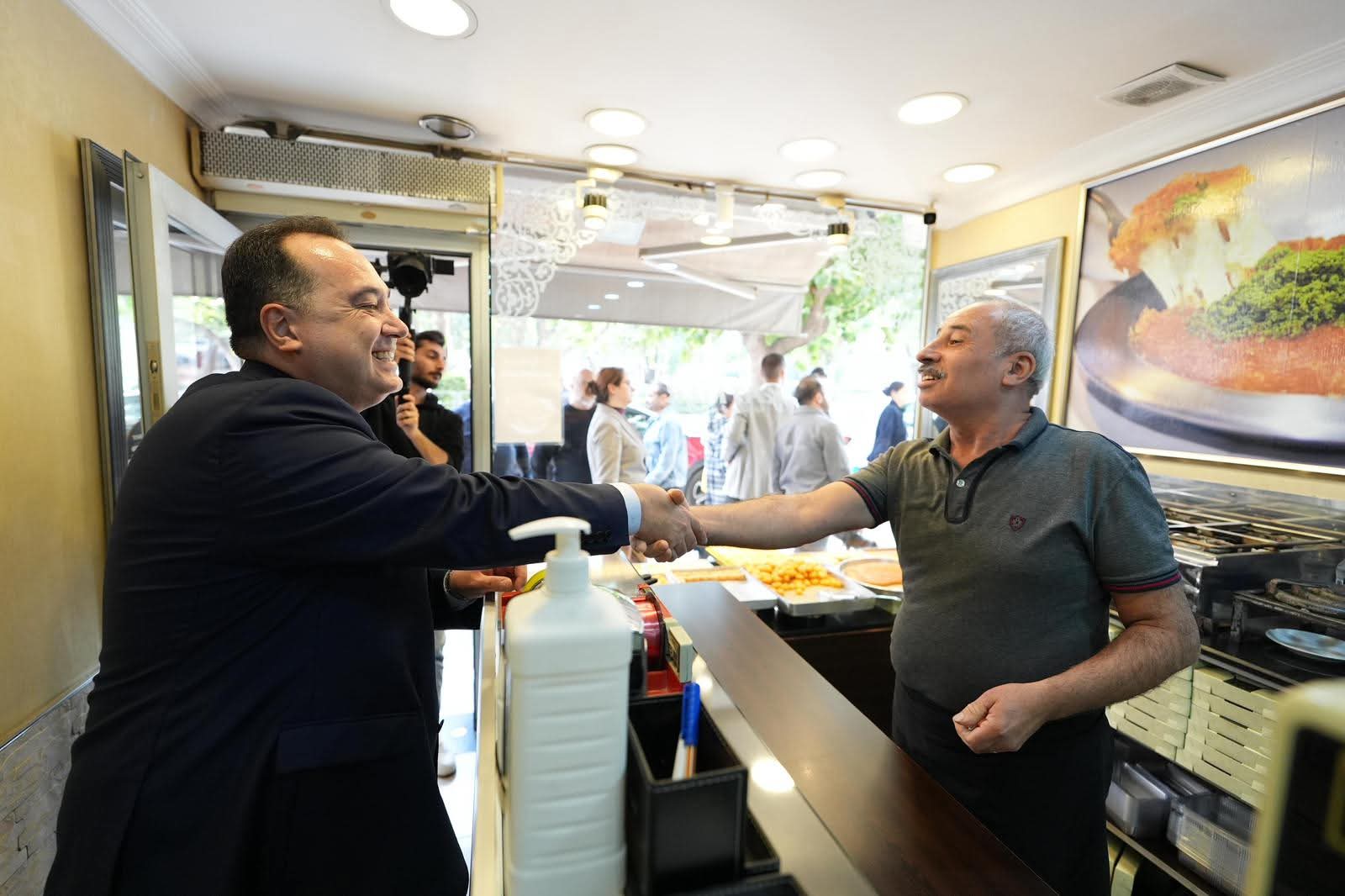 Başkan Dutlulu, Halkın İçinde Olmaya Devam Ediyor