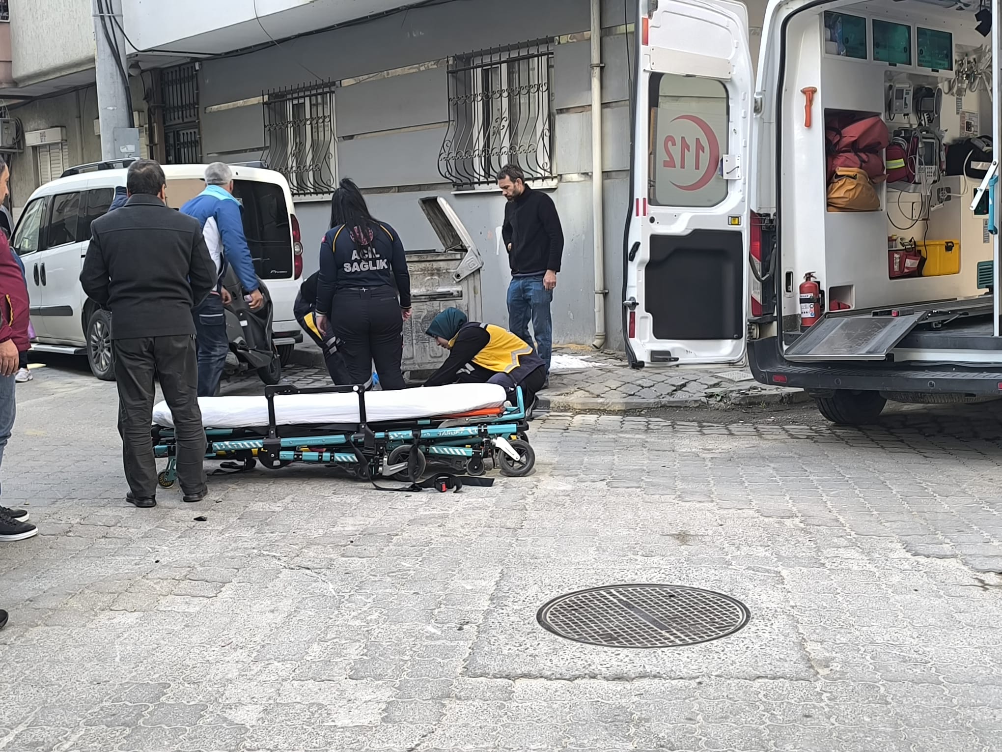 Turgutlu'da otomobil ve motosiklet çarpıştı: 1 yaralı
